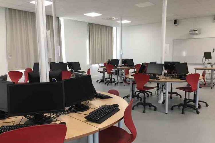 Café des parents « Internet-les réseaux sociaux » samedi 24 novembre